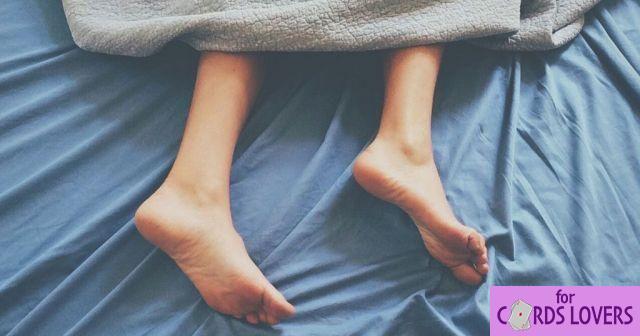 Dovresti dormire con i calzini?