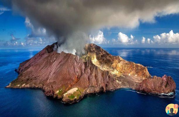 Dreaming of volcano: What meanings?