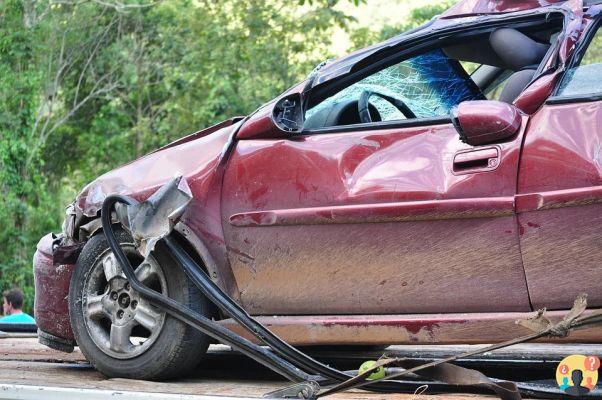 Sonhar com acidente de carro: o que significa?