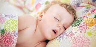 Snoring of the baby: What to do?