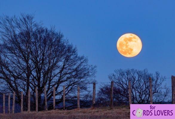 Everything you need to know about the Pink Super Moon
