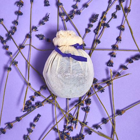 Discover YOUR bath bomb, according to your astrological sign!