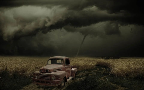 Dream about tornado: What meanings?